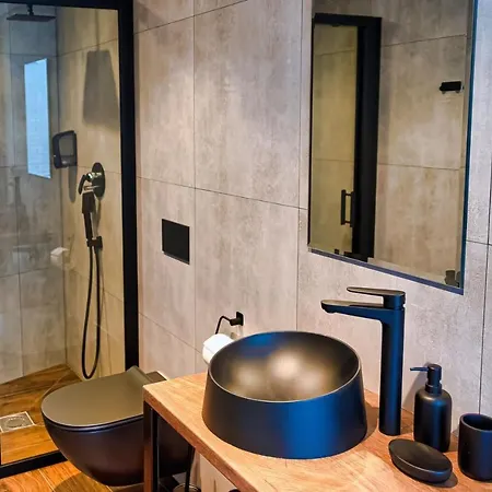 Sinatra Cigar House Apartmán Banská Bystrica