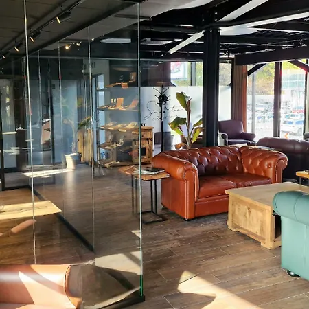 Sinatra Cigar House Apartmán Banská Bystrica